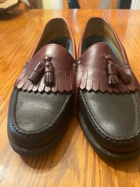 Sebago Two-Tone Tassel Kiltie Loafers in Brown and Black